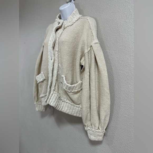 FREE PEOPLE We The Free Cute In This Cardigan Womens Size Small Ivory Chunky NWT - Picture 6 of 16